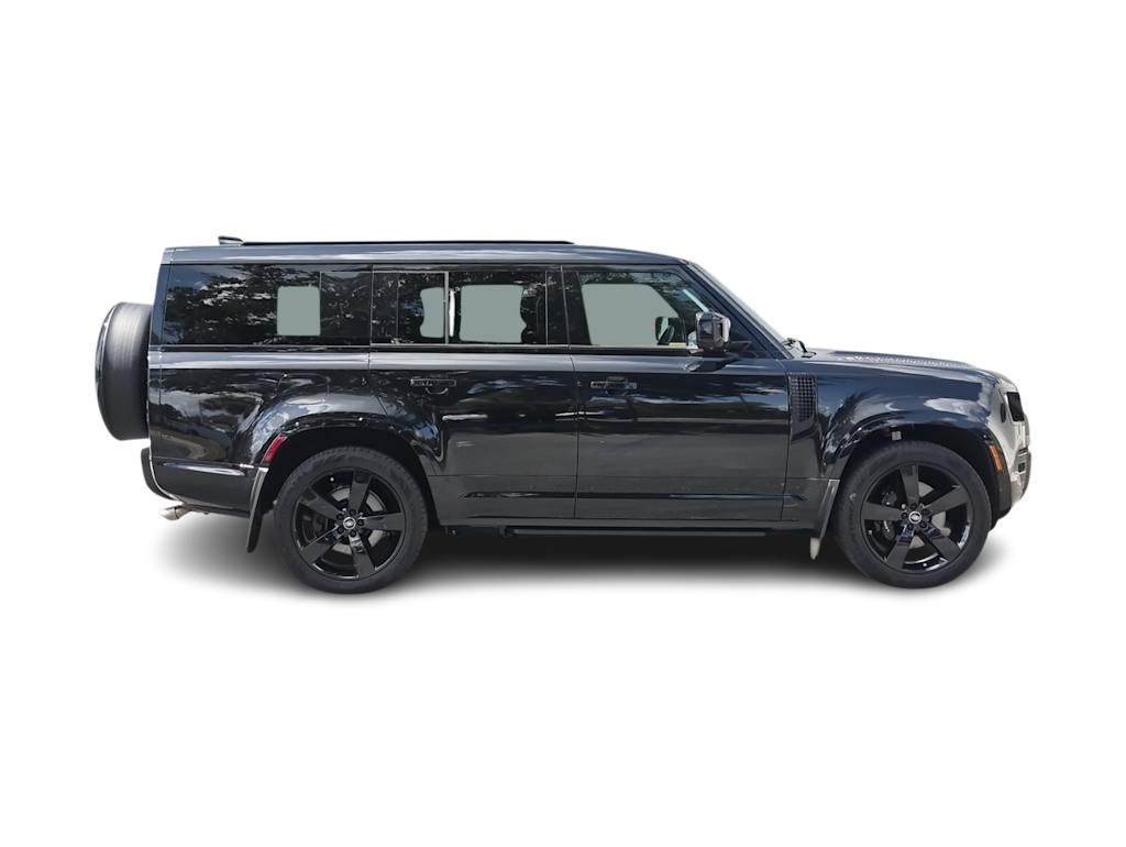 Thumbnail: 2025 Land Rover Defender - 22