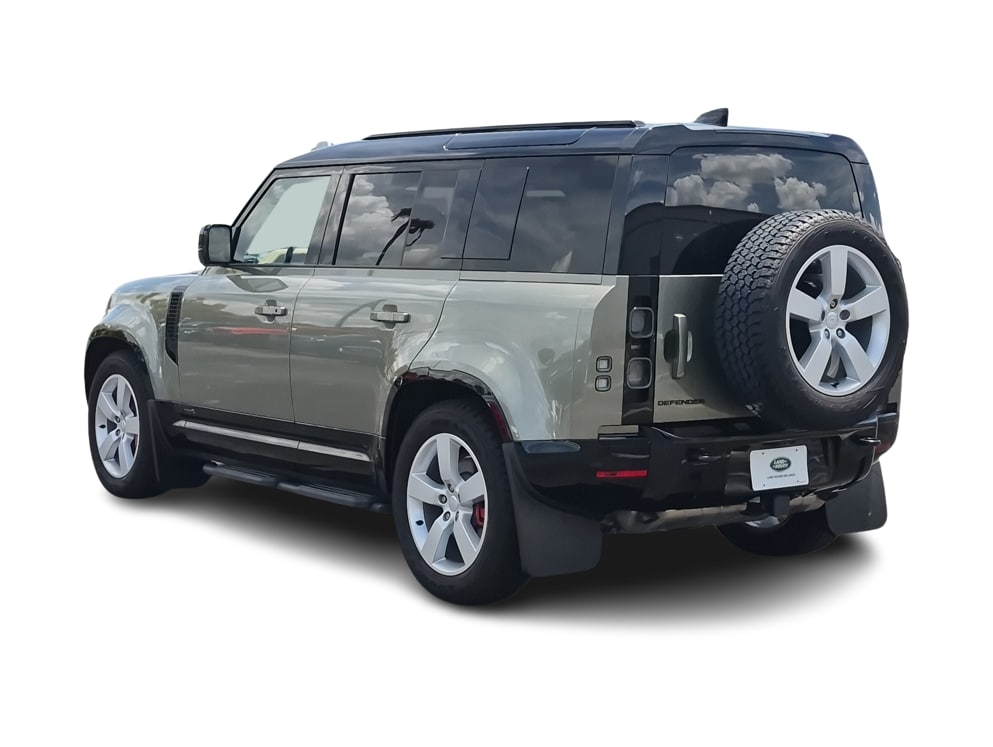 Thumbnail: 2025 Land Rover Defender - 4