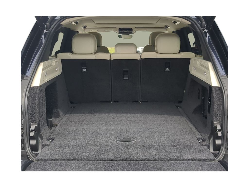 Thumbnail: 2023 Land Rover Range Rover - 16