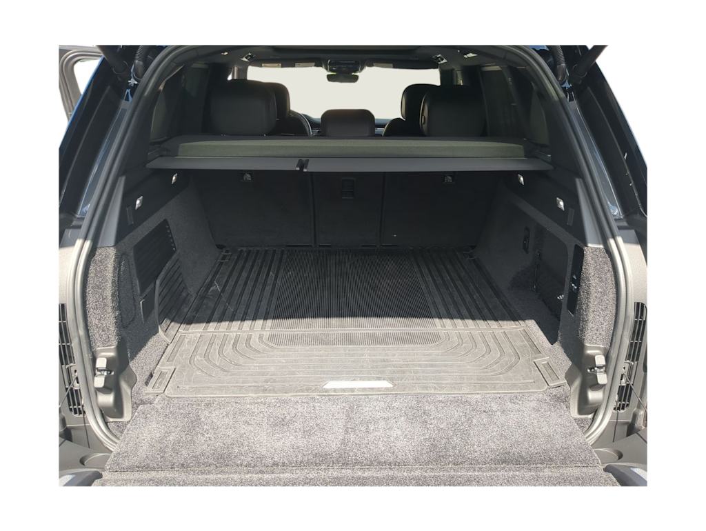 Thumbnail: 2025 Land Rover Range Rover - 15