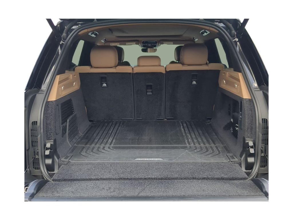 Thumbnail: 2025 Land Rover Range Rover - 14