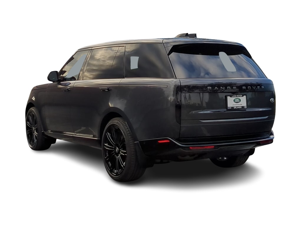 2023 Land Rover Range Rover SE 4