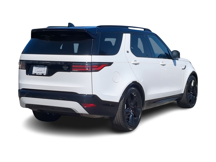 Thumbnail: 2023 Land Rover Discovery - 21