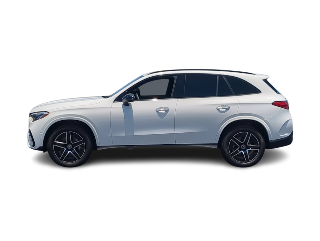 Thumbnail: 2025 Mercedes-Benz GLC - 3