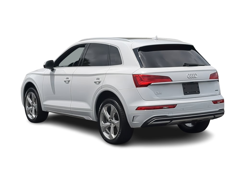 Thumbnail: 2021 Audi Q5 - 4