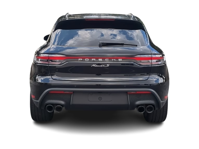 Thumbnail: 2026 Porsche Macan - 22