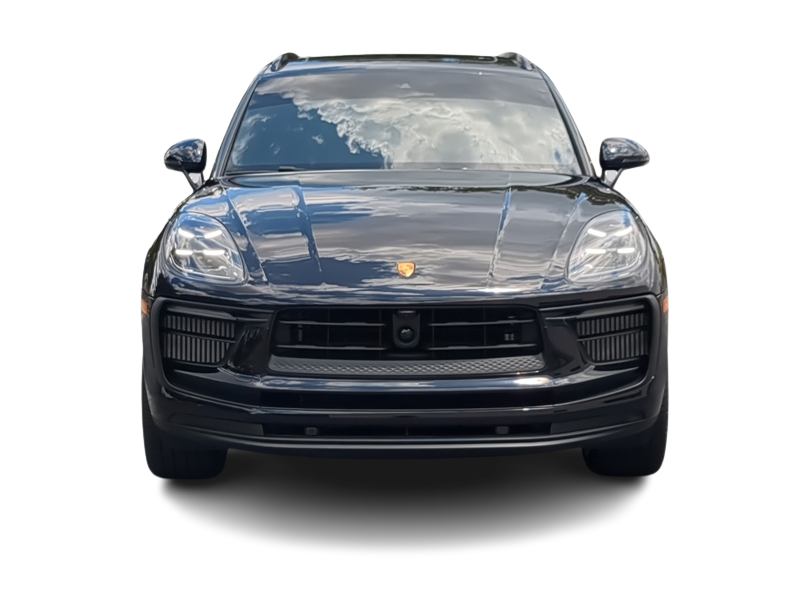 Thumbnail: 2026 Porsche Macan - 5