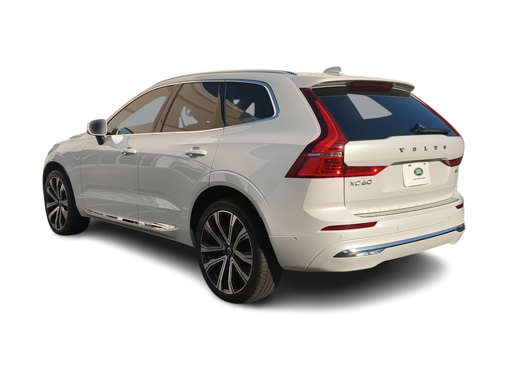Thumbnail: 2023 Volvo XC60 - 4