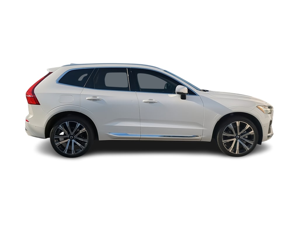 Thumbnail: 2023 Volvo XC60 - 22