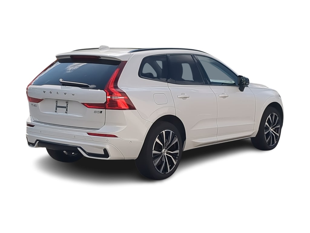 Thumbnail: 2025 Volvo XC60 - 22