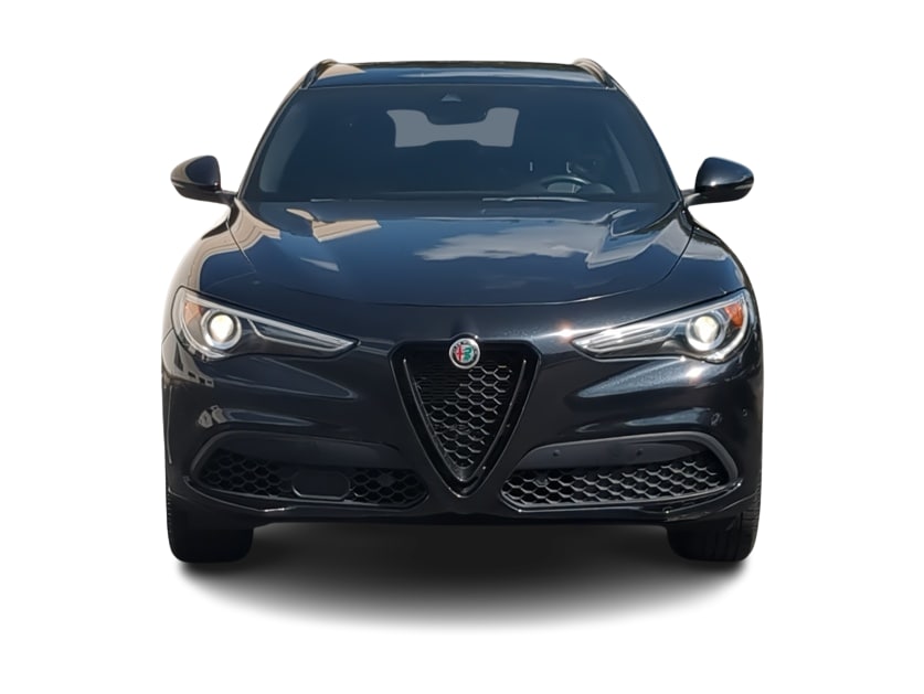Thumbnail: 2022 Alfa Romeo Stelvio - 5