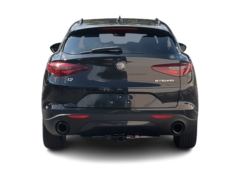 Thumbnail: 2022 Alfa Romeo Stelvio - 22