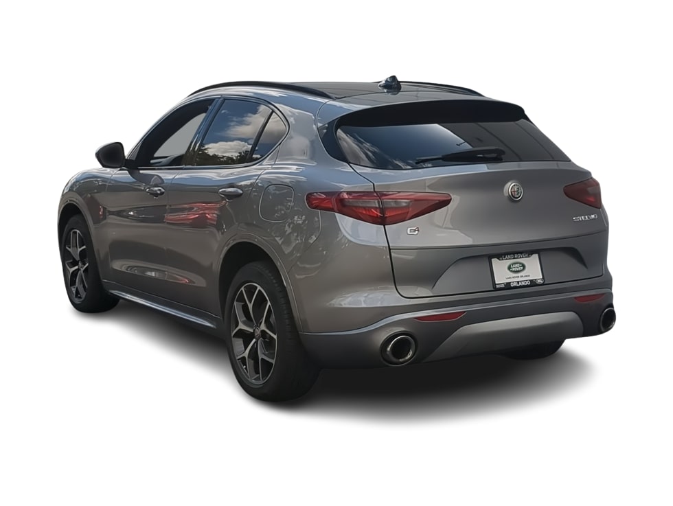 Thumbnail: 2020 Alfa Romeo Stelvio - 4