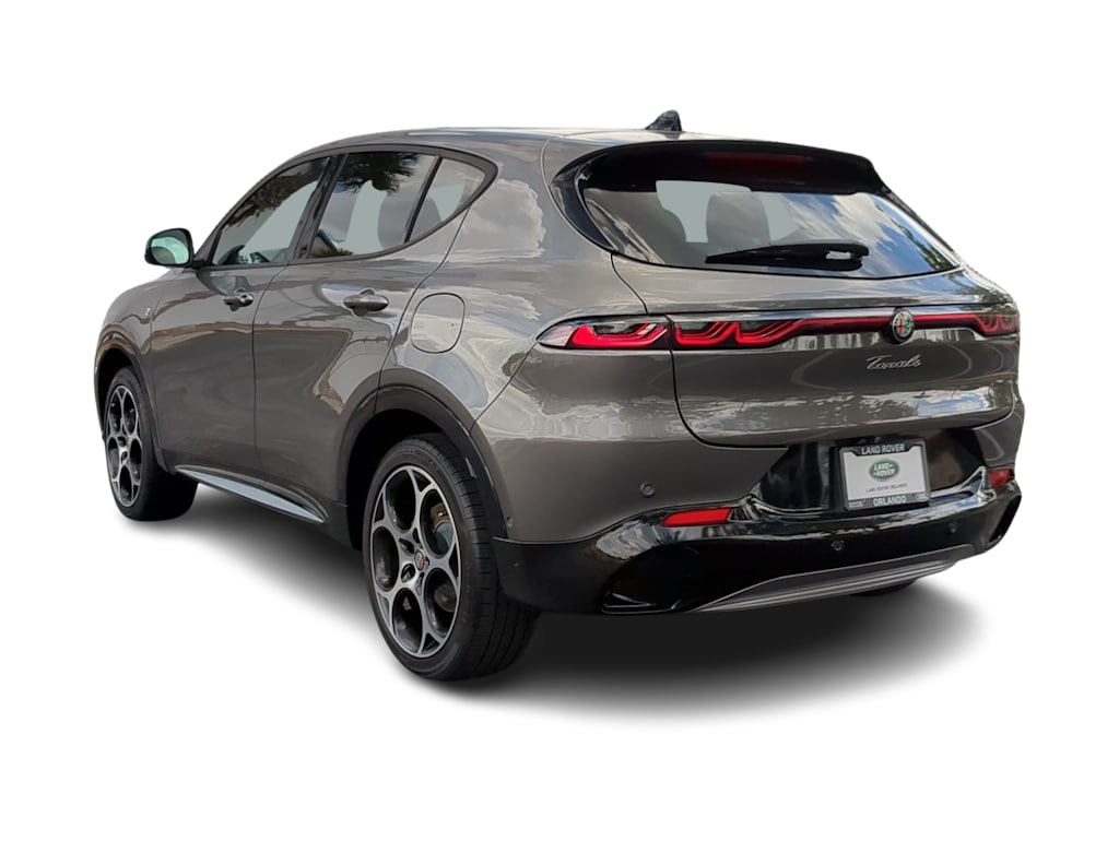 Thumbnail: 2024 Alfa Romeo Tonale - 4