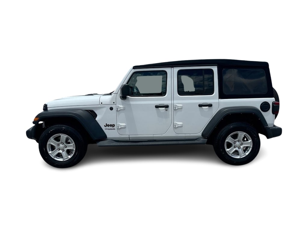 Thumbnail: 2022 Jeep Wrangler - 3