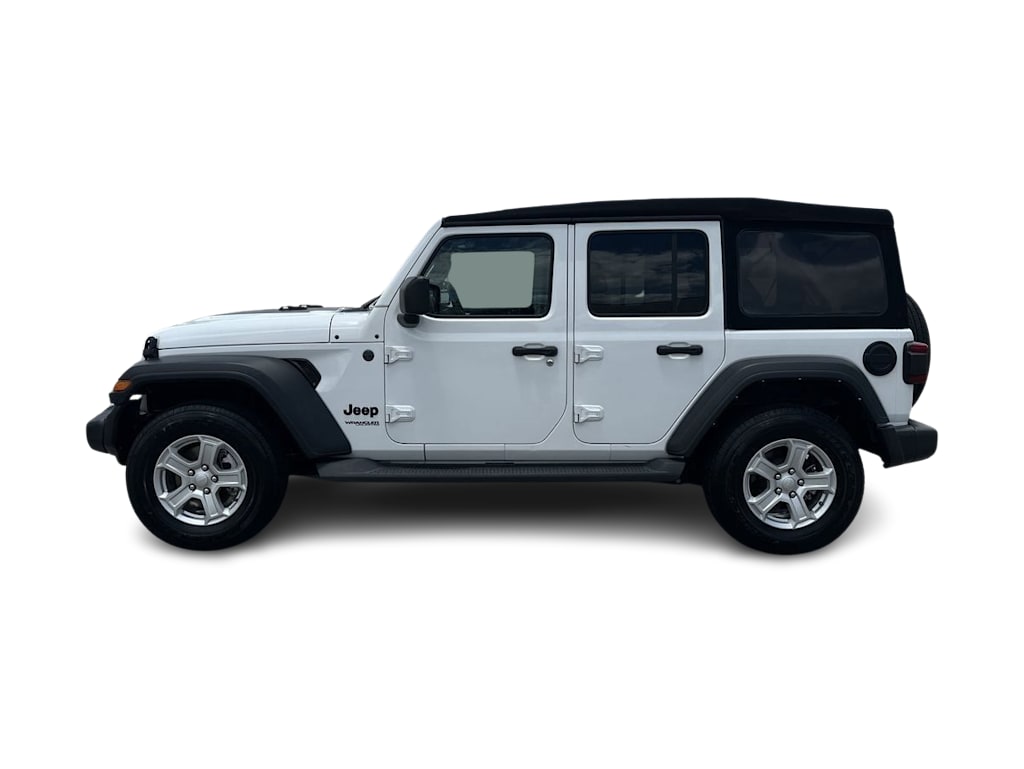 Thumbnail: 2022 Jeep Wrangler - 22