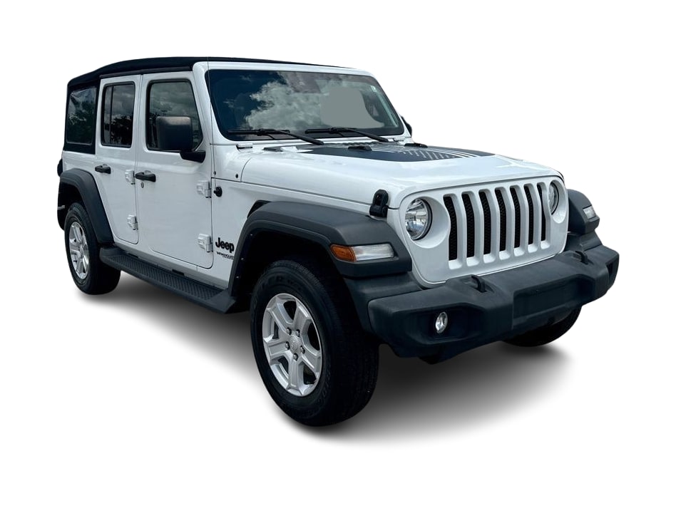 Thumbnail: 2022 Jeep Wrangler - 18