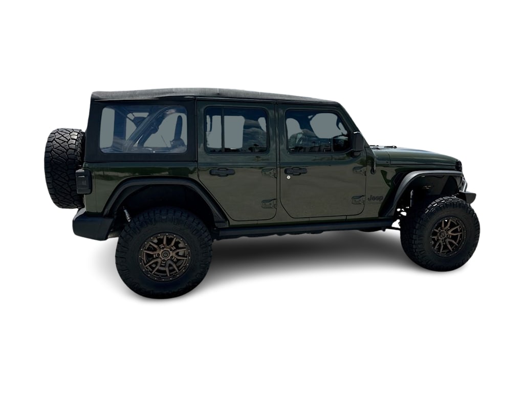 Thumbnail: 2022 Jeep Wrangler - 24