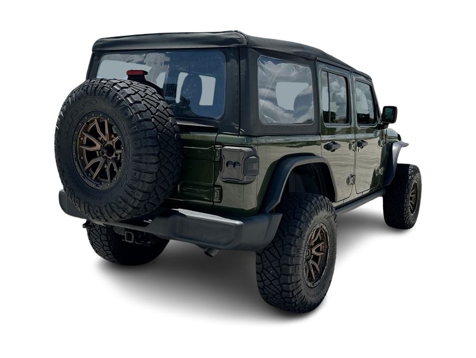 Thumbnail: 2022 Jeep Wrangler - 23