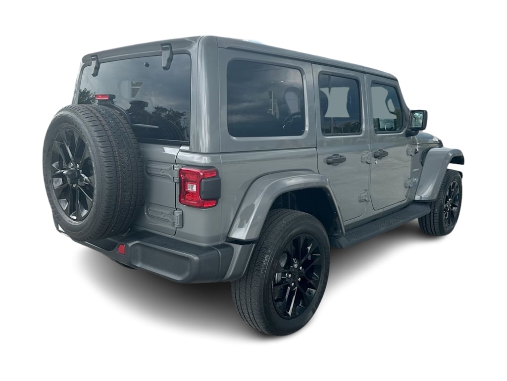Thumbnail: 2022 Jeep Wrangler - 20