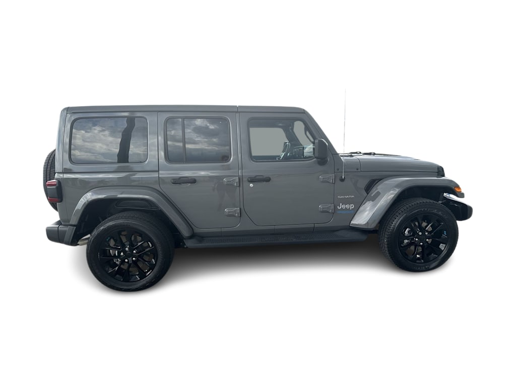 Thumbnail: 2022 Jeep Wrangler - 26