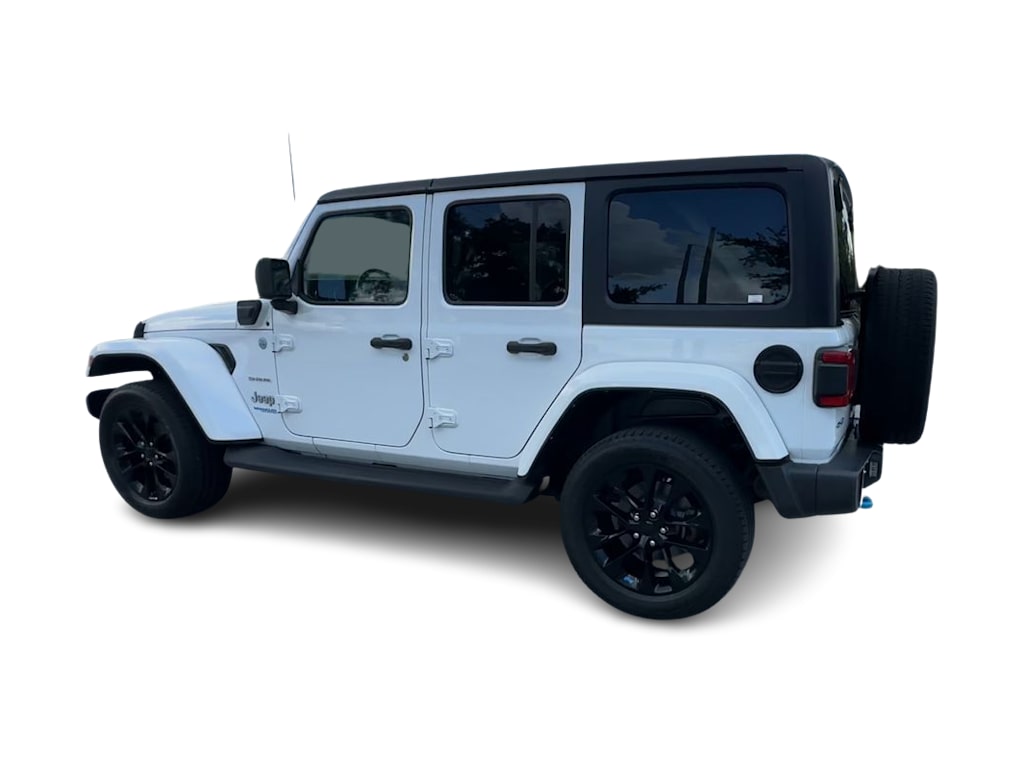 Thumbnail: 2022 Jeep Wrangler - 19
