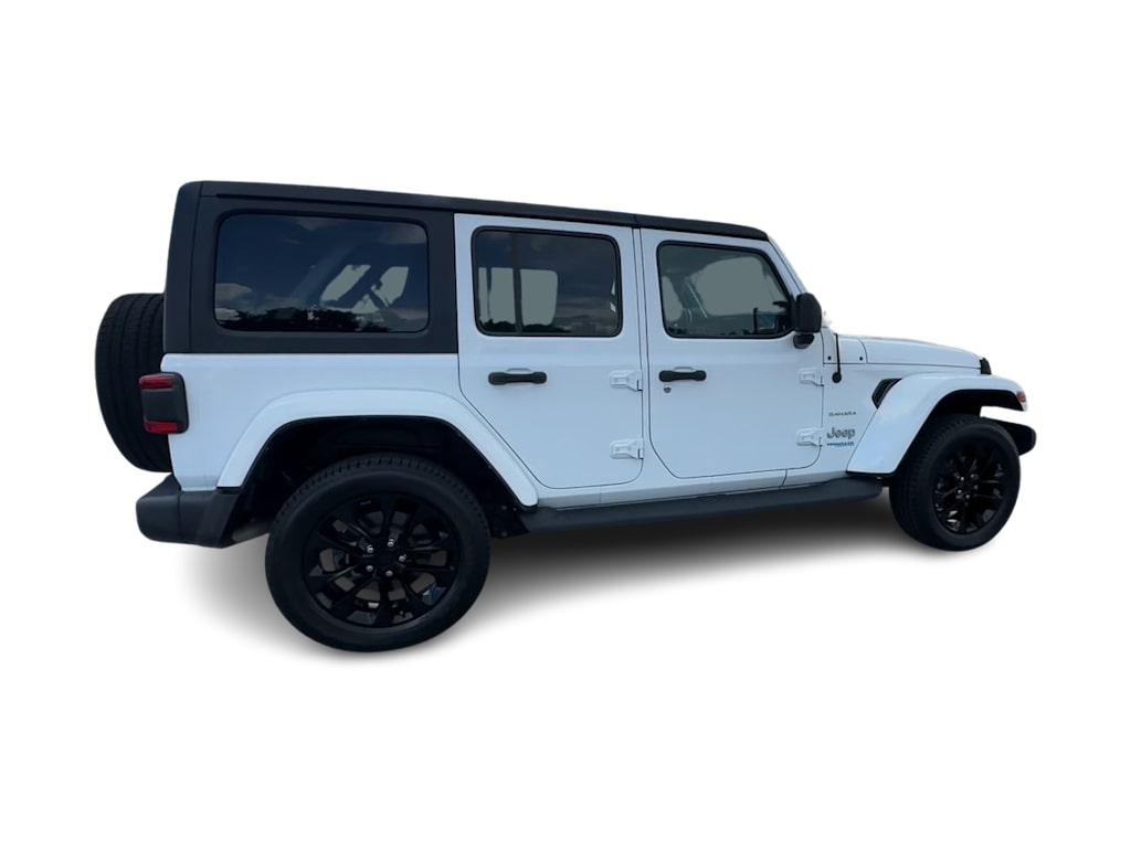 Thumbnail: 2022 Jeep Wrangler - 21