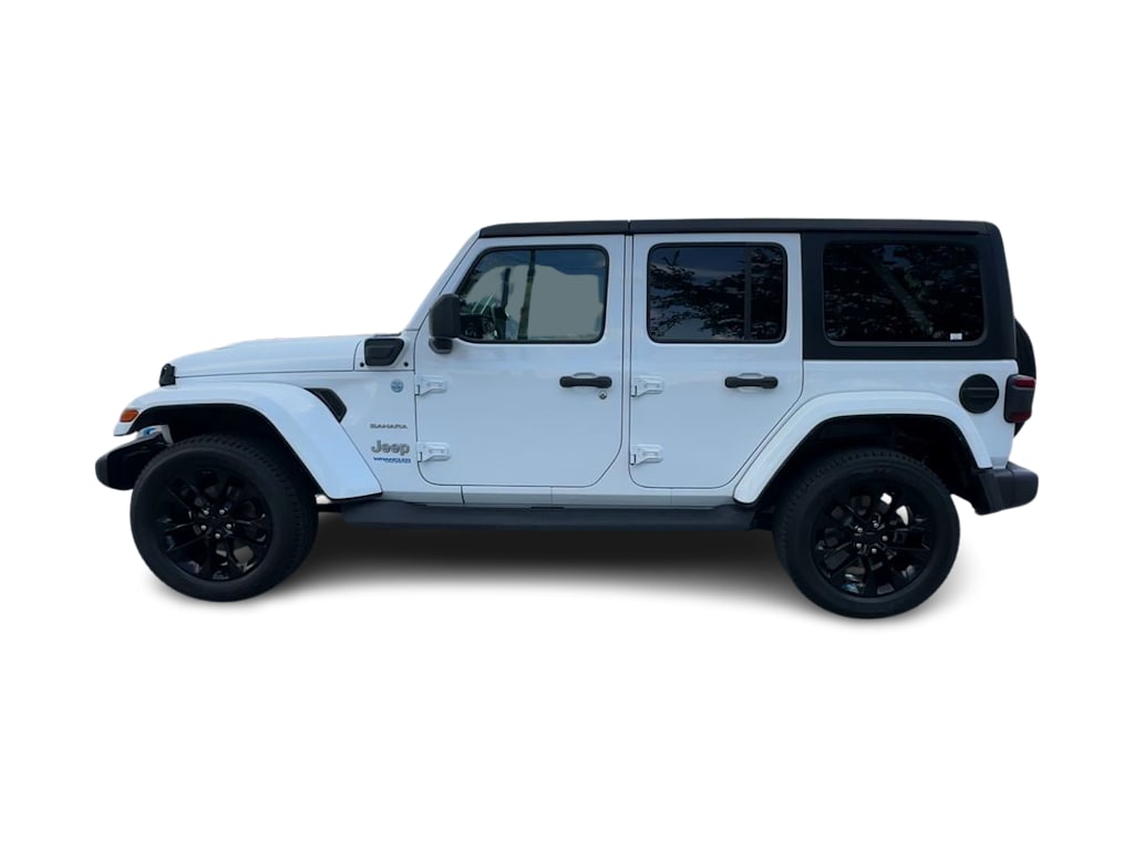 Thumbnail: 2022 Jeep Wrangler - 3