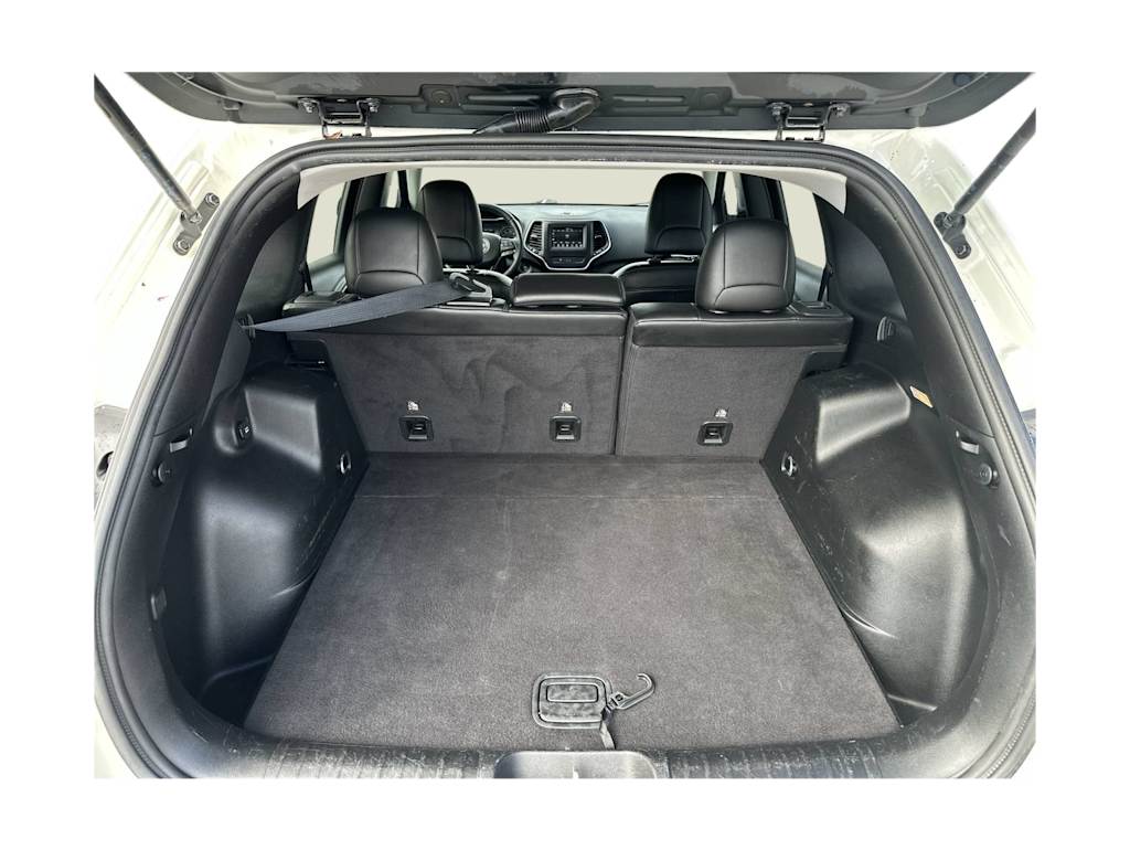 Thumbnail: 2019 Jeep Cherokee - 19