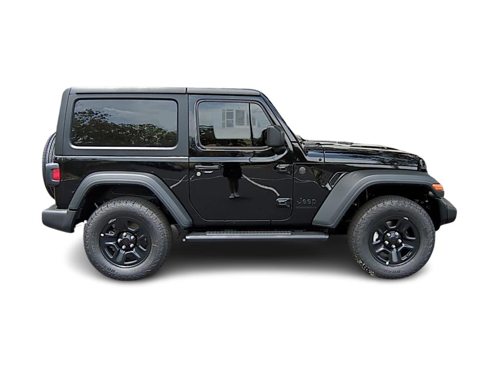 Thumbnail: 2025 Jeep Wrangler - 23