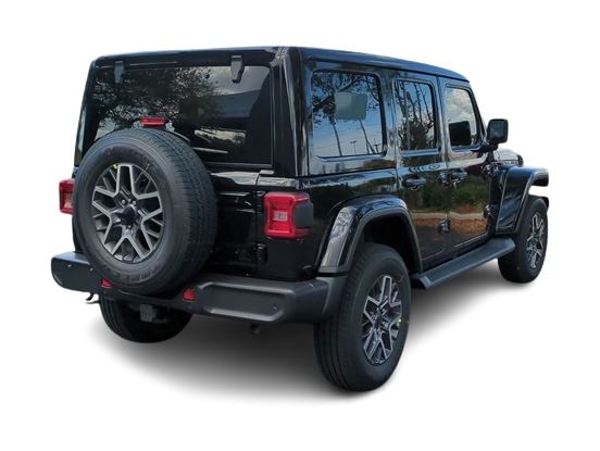 2025 Jeep Wrangler Sahara 22