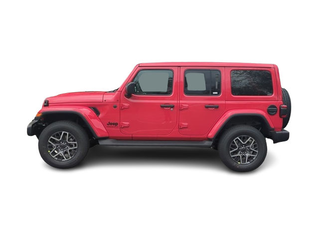 2025 Jeep Wrangler Sahara 3