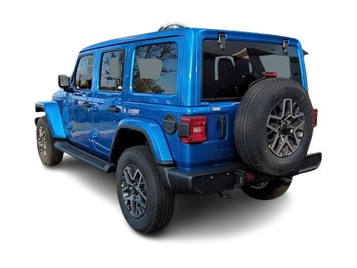 2025 Jeep Wrangler Sahara 4