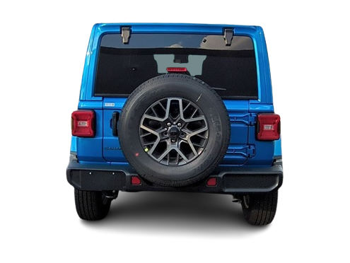 2025 Jeep Wrangler Sahara 5