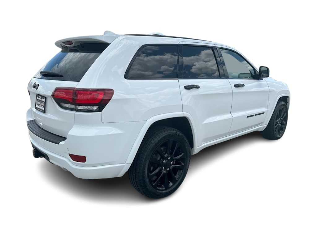 Thumbnail: 2021 Jeep Grand Cherokee - 21
