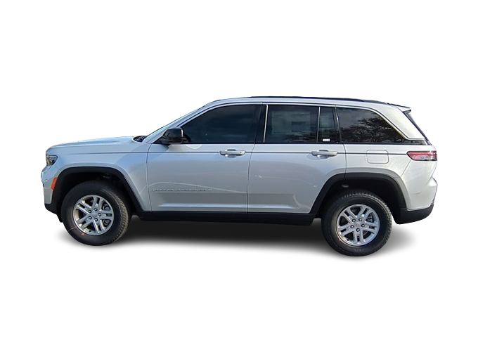 Thumbnail: 2025 Jeep Grand Cherokee - 3