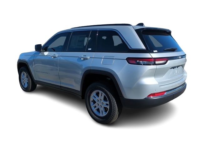 2025 Jeep Grand Cherokee Laredo 4