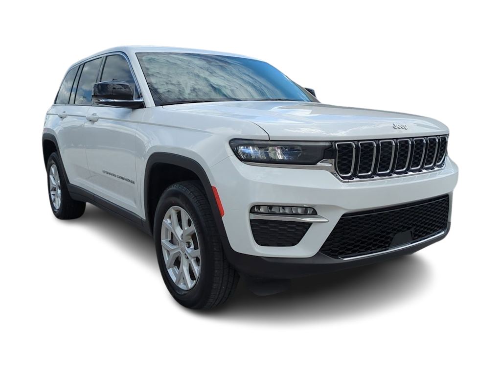 Thumbnail: 2023 Jeep Grand Cherokee - 21