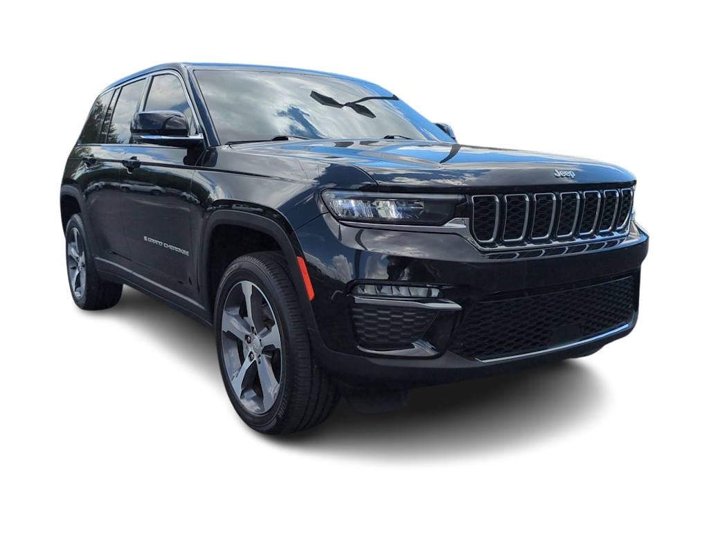 Thumbnail: 2025 Jeep Grand Cherokee - 21