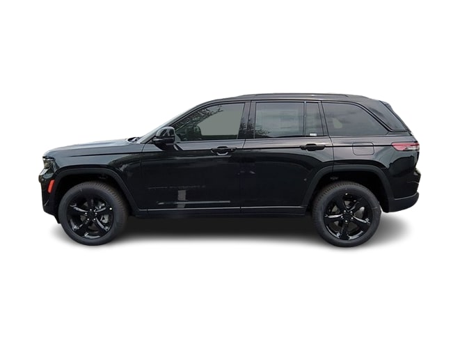 2025 Jeep Grand Cherokee Limited Edition 3