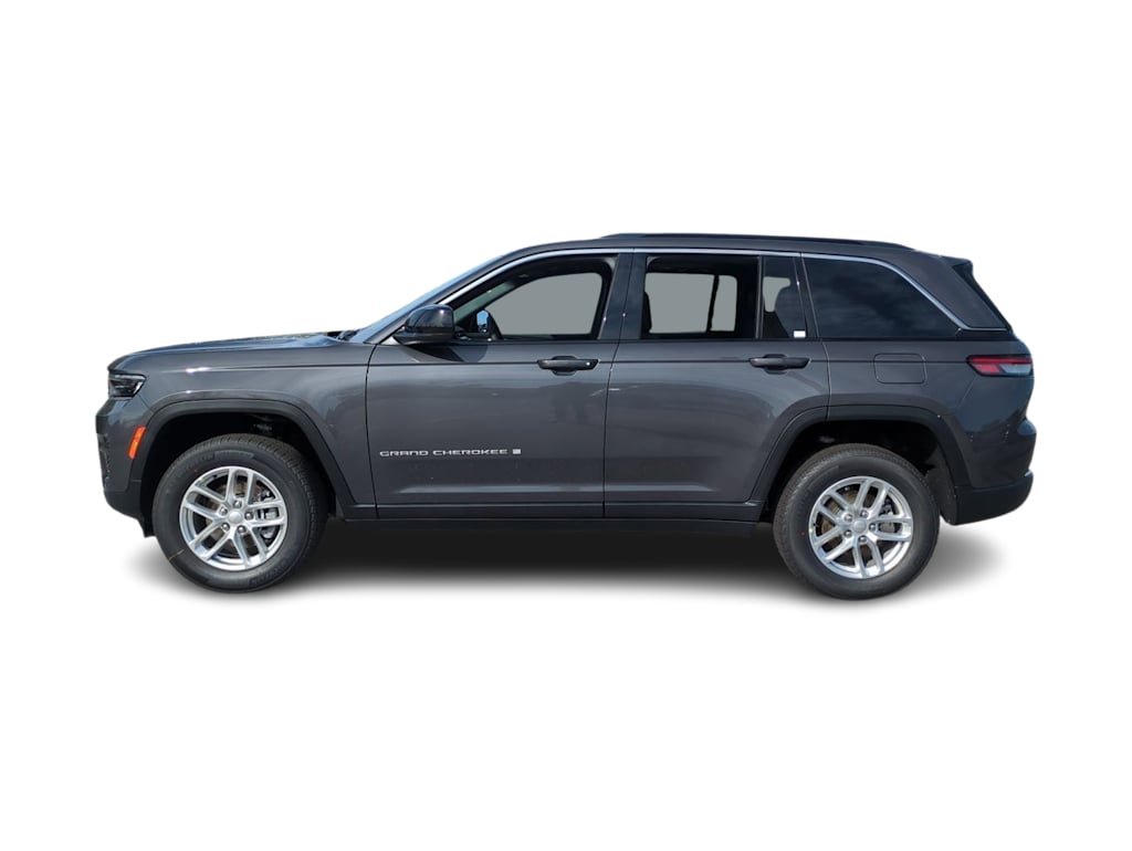 Thumbnail: 2026 Jeep Grand Cherokee - 3