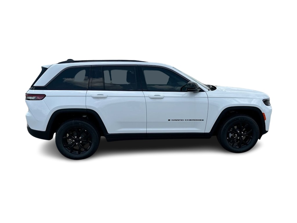 Thumbnail: 2026 Jeep Grand Cherokee - 21