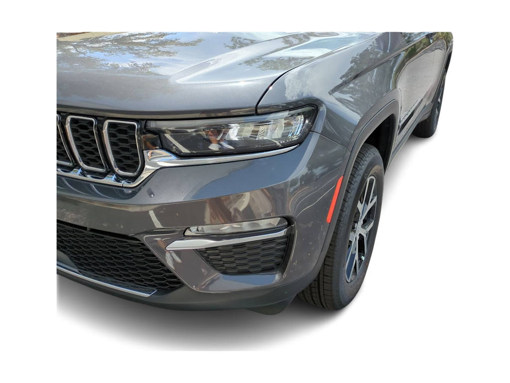 Thumbnail: 2025 Jeep Grand Cherokee - 24