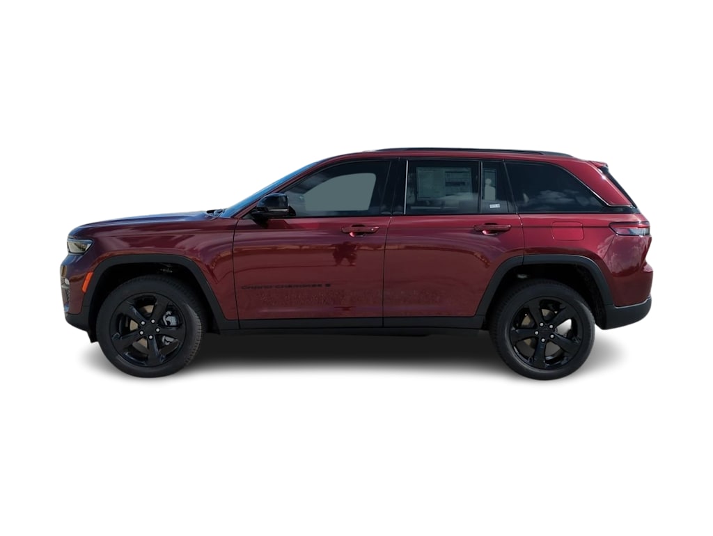 Thumbnail: 2025 Jeep Grand Cherokee - 3