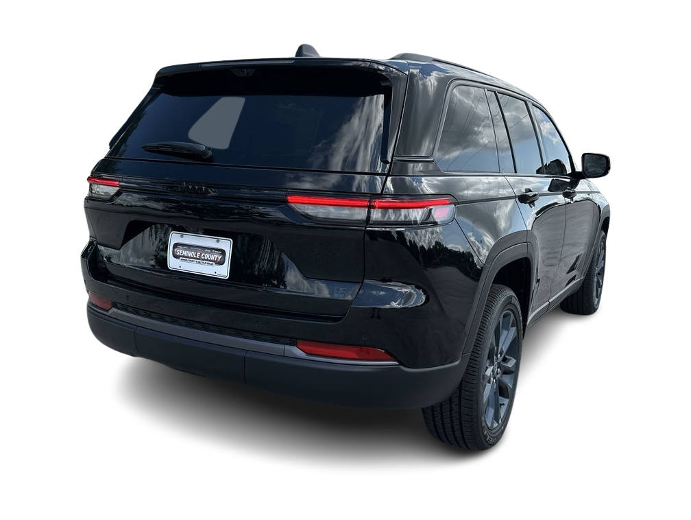 Thumbnail: 2026 Jeep Grand Cherokee - 23