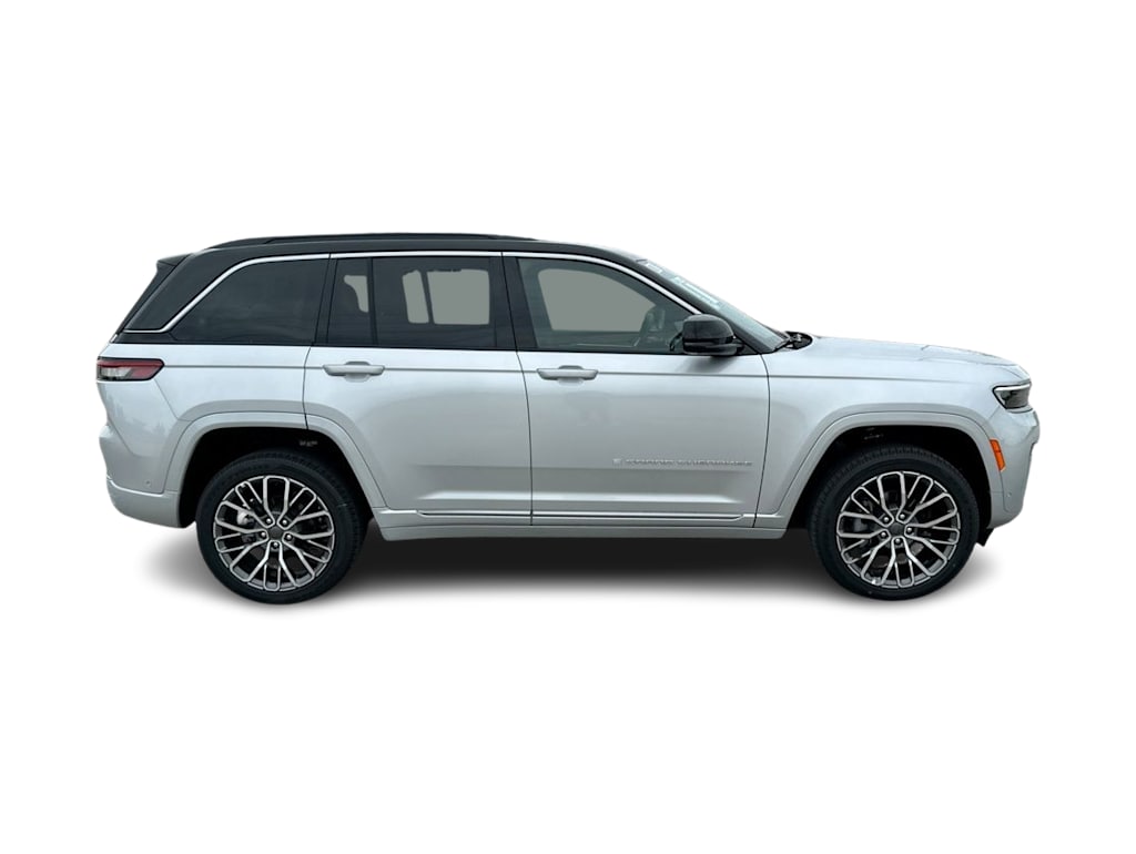 Thumbnail: 2026 Jeep Grand Cherokee - 20