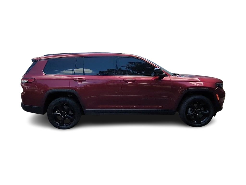 Thumbnail: 2022 Jeep Grand Cherokee L - 24
