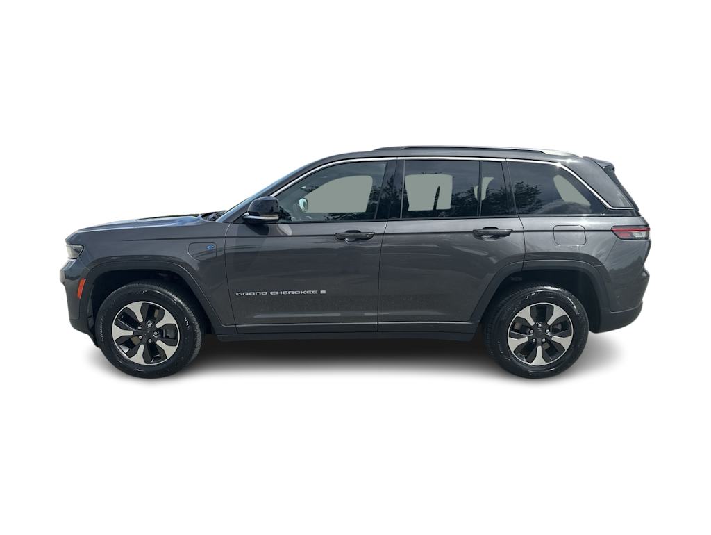 Thumbnail: 2024 Jeep Grand Cherokee - 23