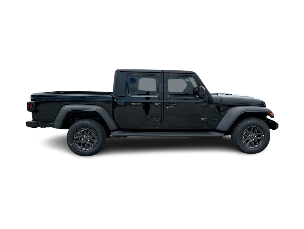 Thumbnail: 2026 Jeep Gladiator - 22
