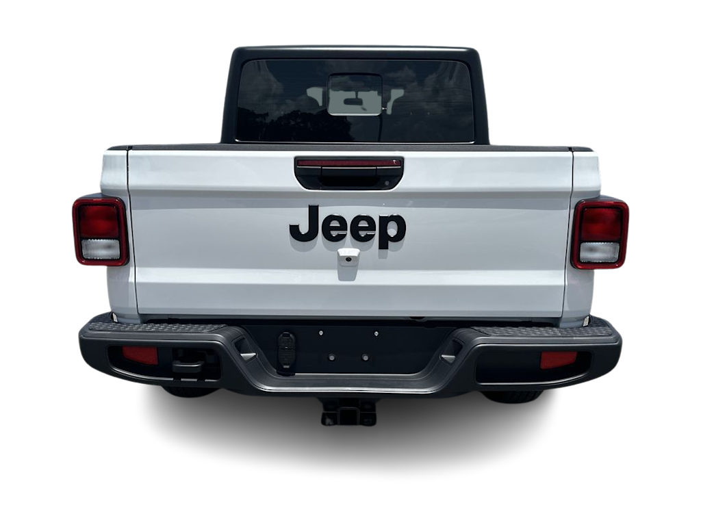 Thumbnail: 2026 Jeep Gladiator - 4